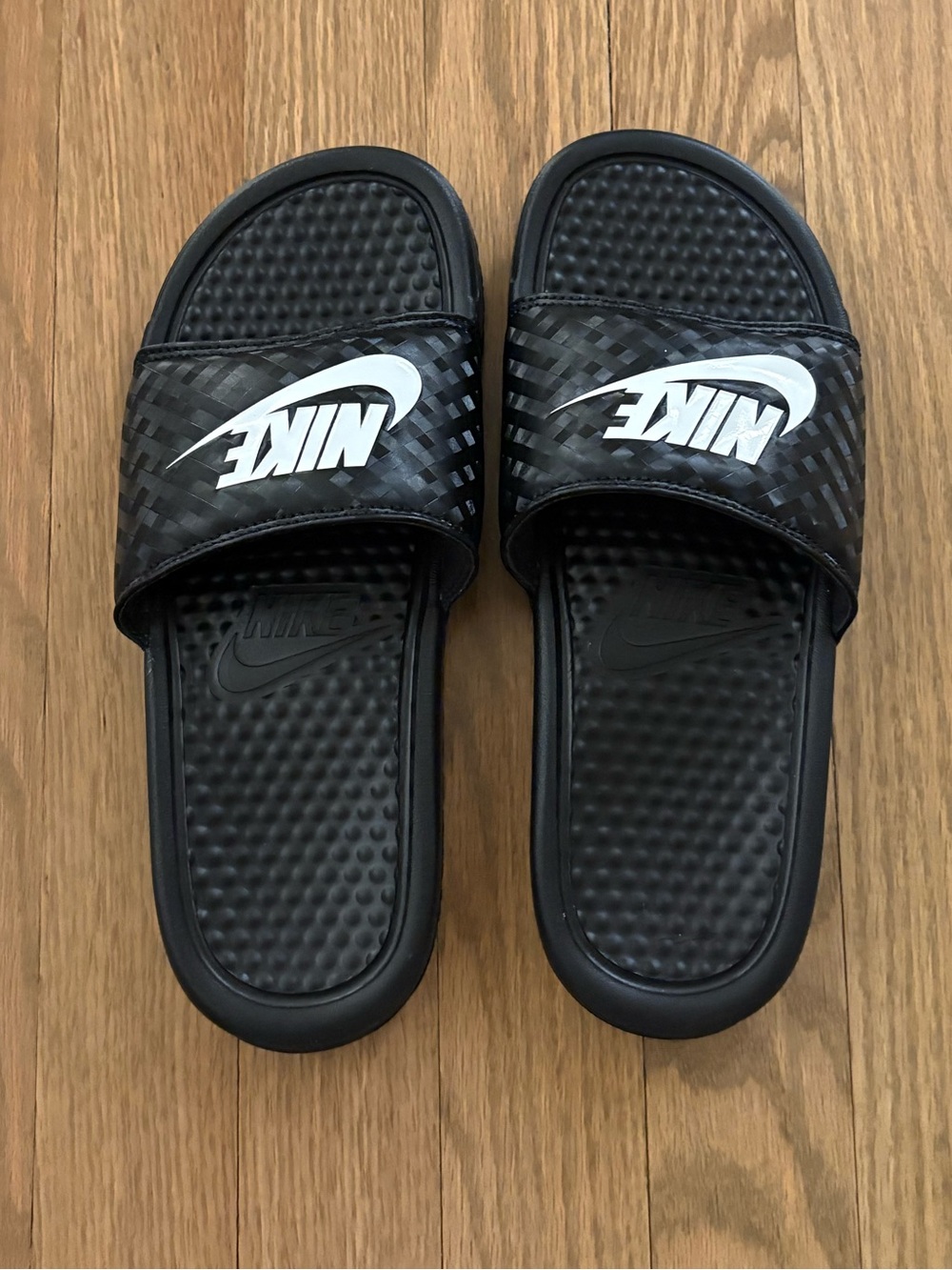 Nike Women's Benassi JDI Slides - size 6 New Without Box